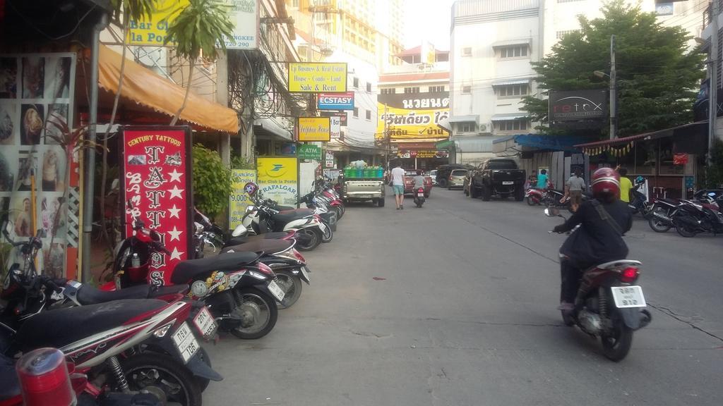 Le Private Hotel Pattaya Bagian luar foto